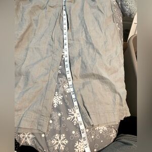 EUC - INC 100% Linen Grey Tie Front Pocketed Crop Pants Orig $65. Sell $20